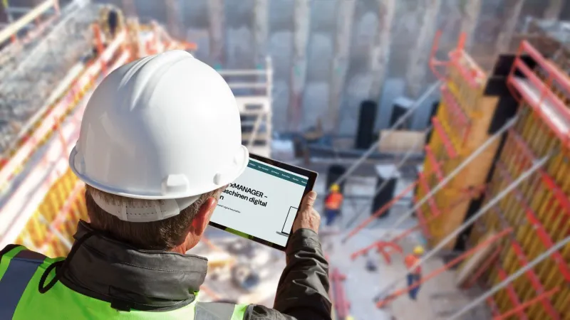 Bauarbeiter auf der Baustelle.webp